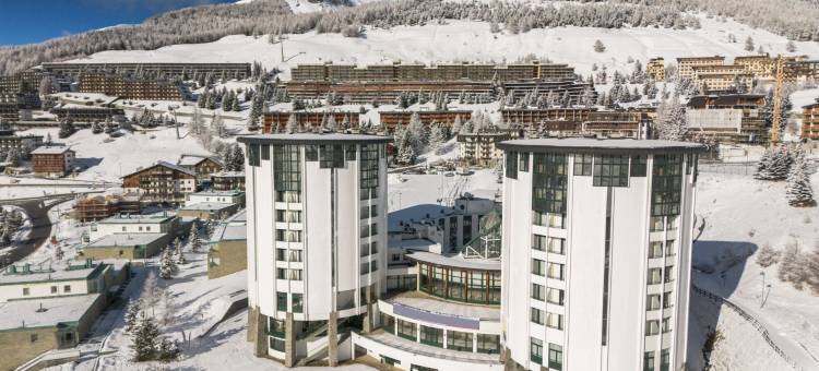 HOTIDAY塞斯特里埃尔酒店(Hotiday Sestriere Ski Run)图片