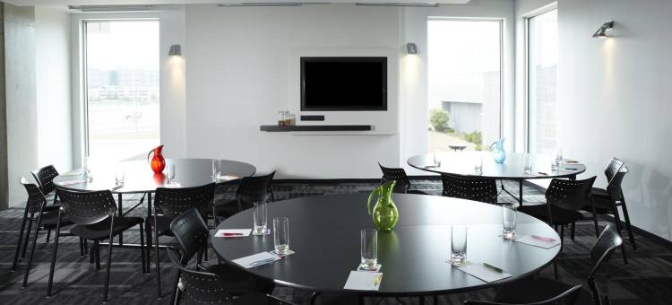 多伦多机场奥特酒店(Alt Hotel Toronto Airport)图片