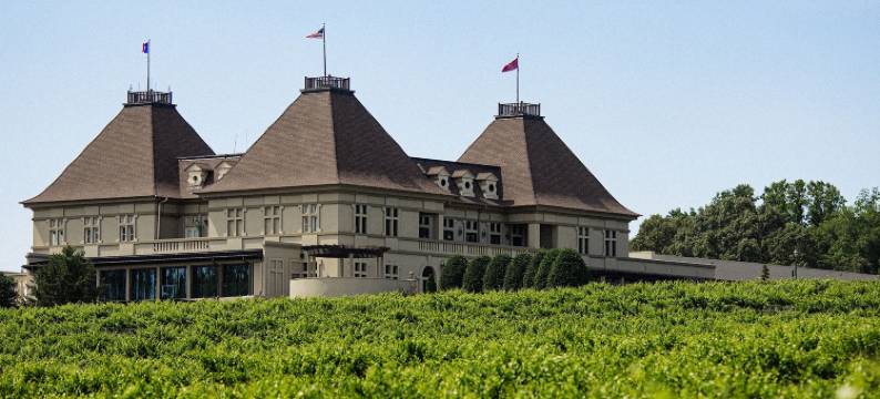 伊兰城堡酒庄度假村(Chateau Elan Winery)图片