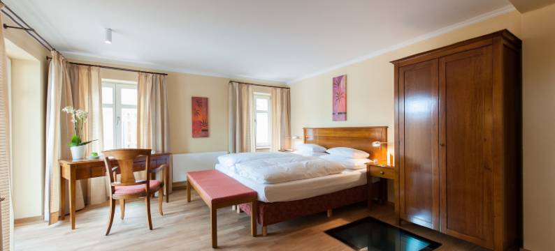 德恩罗塞恩弗勒伦乡村之家酒店(Landhaus Zu Den Rothen Forellen)图片