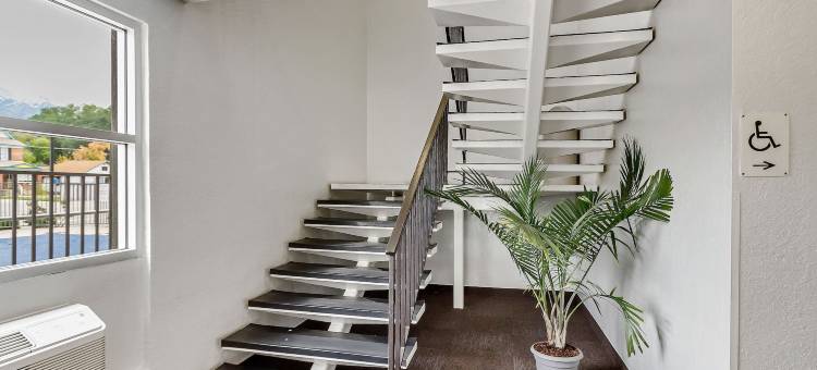 犹他市中心奥格登6号汽车旅馆(Motel 6 Ogden, UT- Downtown)图片