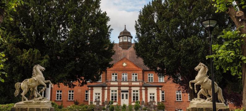 巴斯歇斯特城堡酒店(Schloss Basthorst)图片