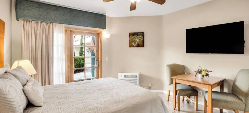 深峡谷酒店(The Inn at Deep Canyon)图片