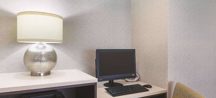 奥斯汀圆石城拉昆塔温德姆套房酒店(La Quinta Inn & Suites by Wyndham Austin Round Rock)图片