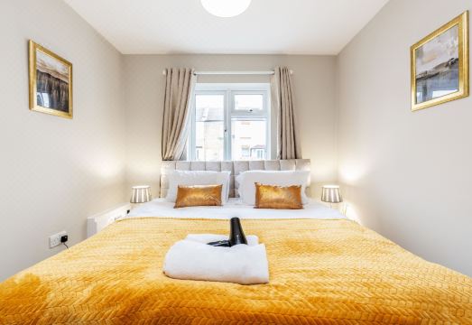 HiikotsHomes - Dartford Hotel Overview