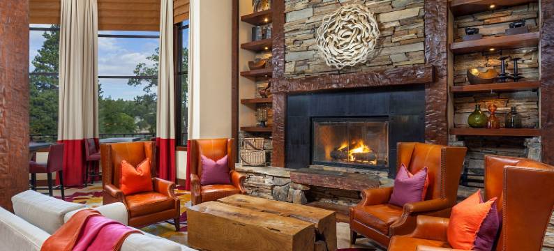 箭头湖水疗度假村(Lake Arrowhead Resort & Spa)图片