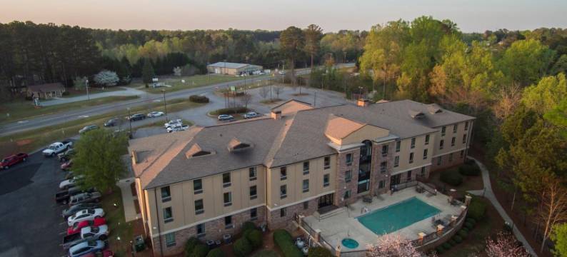 奥科尼湖畔山林小屋(The Lodge on Lake Oconee)图片