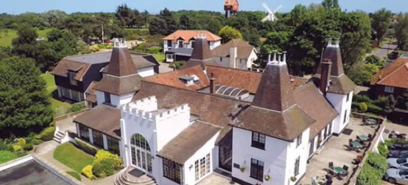 托尔佩妮斯高尔夫俱乐部酒店(Thorpeness Golf Club and Hotel)图片