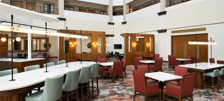 希尔顿安泊酒店-查尔斯顿机场会议中心(Embassy Suites by Hilton Charleston Airport Hotel & Convention Center)图片