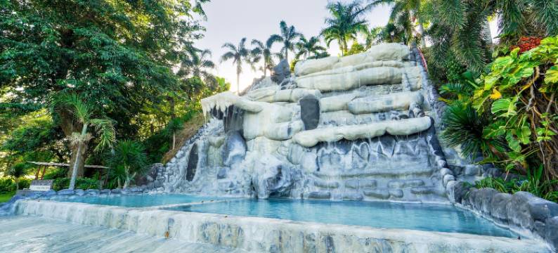 太阳和风山温泉度假村(Sol Y Viento Mountain Hot Springs Resort)图片