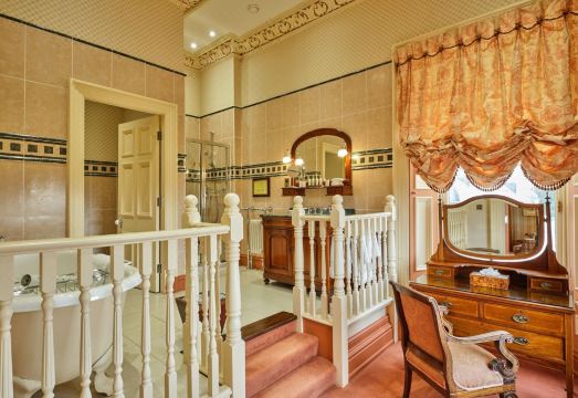 Kilworth House Hotel and Theatre Hotel Overview