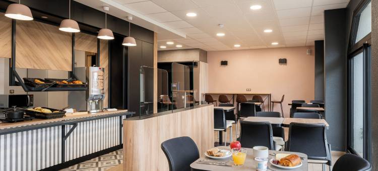 洛里昂普洛梅尔住宿加早餐酒店(B&B Hotel Lorient Ploemeur)图片