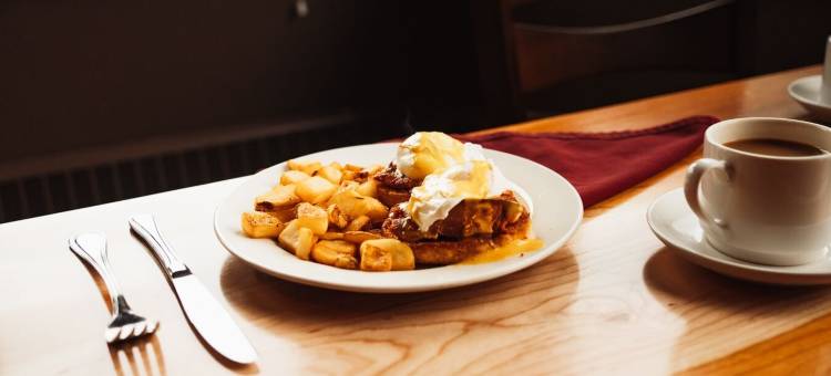 西沃德风歌小屋(Seward Windsong Lodge)图片