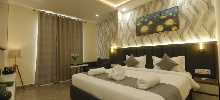 帕尔特君悦(Treebo Premium Paarth Grand with Rooftop Cafe)图片