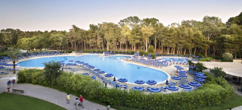 TH 玛丽纳迪皮斯蒂奇 - 迪布鲁乡村酒店(TH Marina di Pisticci - Ti Blu Village)图片