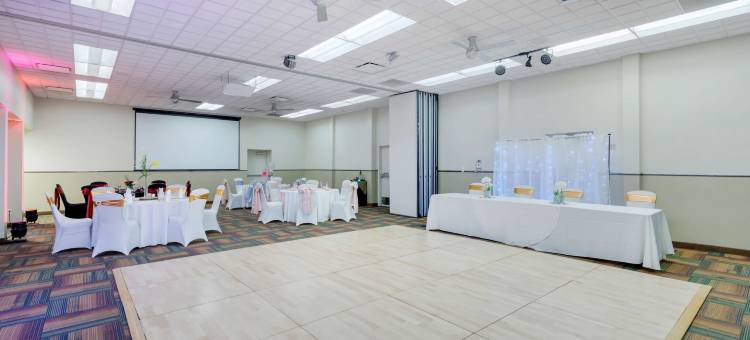 克洛斯路贝斯特韦斯特优质酒店及会议中心(Best Western Plus Loveland Inn)图片