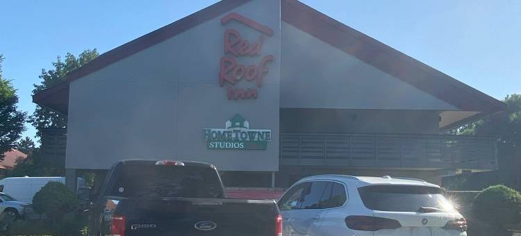 红屋顶家乡开间布法罗 - 尼亚加拉机场(HomeTowne Studios by Red Roof Buffalo - Niagara Airport)图片