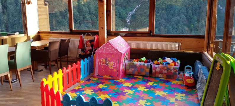 埃德尔多加度假村(Ayder Doga Resort)图片