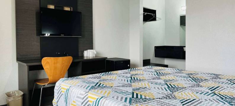 圣地亚哥拉梅萨6号汽车旅馆(Motel 6 la Mesa, CA - San Diego)图片