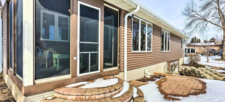 带火坑和码头的比弗湖度假胜地！(Beaver DAM Lake Retreat w/ Fire Pit & Dock!)图片