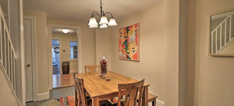 舒适的兰伯特维尔住宅在市中心的心脏地带！(Cozy Lambertville Abode in the Heart of Downtown!)图片
