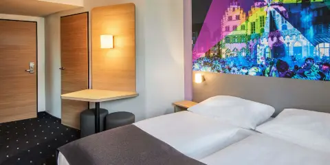 法蘭克福涅得拉德民宿酒店