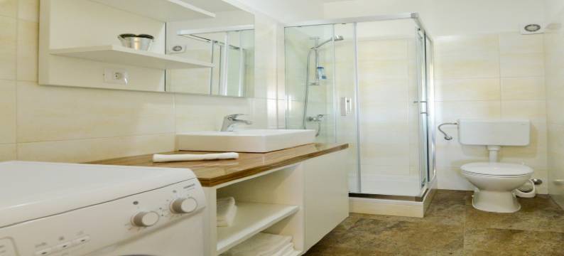 Apartment in Ljubac near the Sea图片