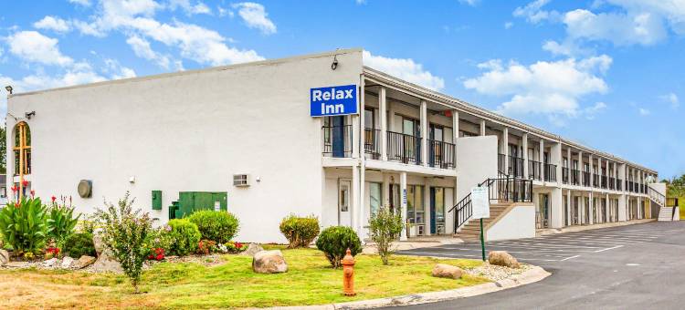 Relax Inn by OYO Columbus OH I 70图片