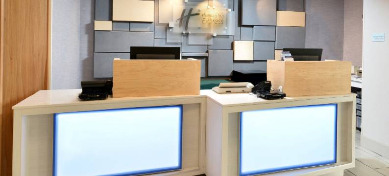 Holiday Inn Express 罗利 - 达勒姆国际机场(Holiday Inn Express RALEIGH-DURHAM AIRPORT by IHG)图片