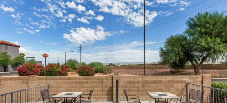 金罂粟贝斯特韦斯特酒店(Best Western Gold Poppy Inn)图片