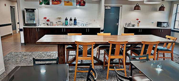 品质酒店布鲁尔顿 - 锡拉丘兹奥奈达湖地区(Quality Inn Brewerton - Syracuse Oneida Lake Area)图片