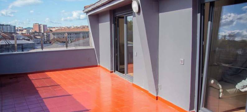 圣坦德尔马里亚诺公寓套房3000(Apartmentos Santander Maliaño Suites 3000)图片