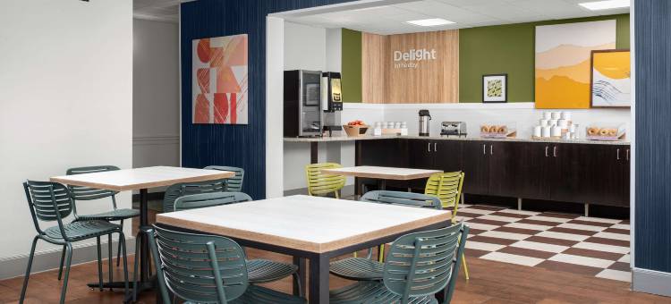 坦帕布兰登希尔顿Spark酒店(Spark by Hilton Tampa Brandon)图片