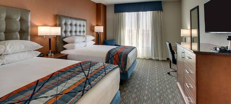 爱荷华市-克拉尔维尔德鲁里套房酒店(Drury Inn & Suites Iowa City Coralville)图片