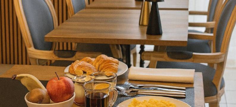 Logis Hôtel 蓝色花园(Logis Hôtel Blue Garden)图片