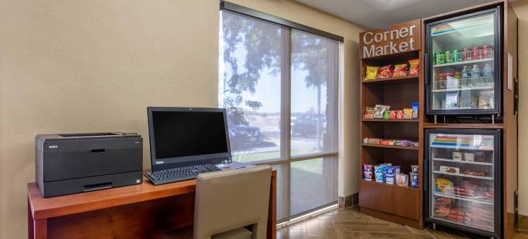 凤凰城北/鹿谷舒适套房酒店(Comfort Inn & Suites Phoenix North - Deer Valley)图片