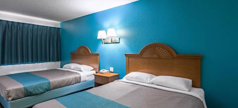 德克萨斯阿佐尔 6 号汽车旅馆(Motel 6 Azle, TX)图片