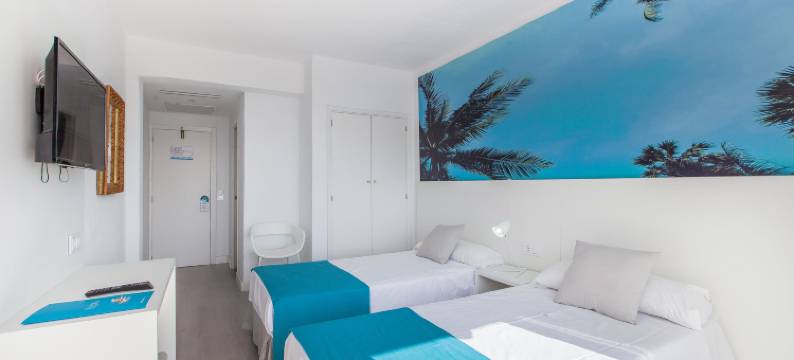 BLUESEA 阿雷纳尔塔(Bluesea Arenal Tower Adults Only)图片