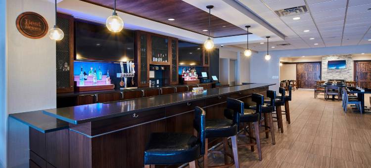 克利夫兰-伊斯特莱克福朋喜来登酒店(Four Points by Sheraton Cleveland-Eastlake)图片