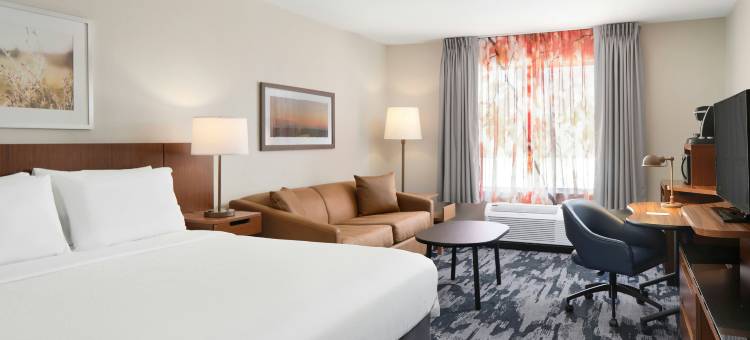 罗利-达勒姆机场/研究三角园区万枫酒店及套房(Fairfield Inn & Suites Raleigh-Durham Airport/Research Triangle Park)图片