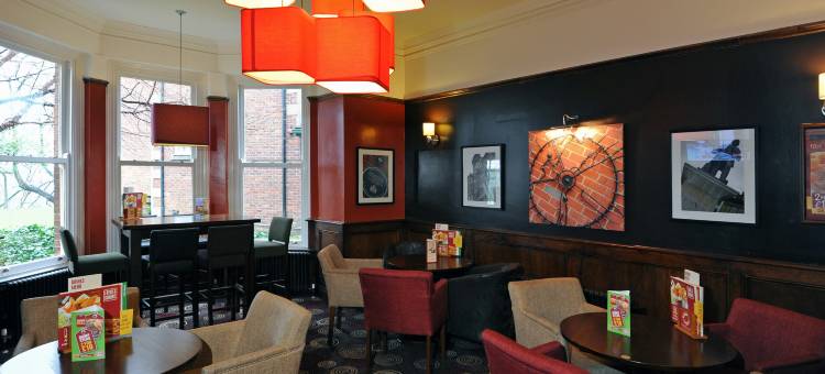 斯托克波特中心普瑞米尔酒店(Premier Inn Stockport Central)图片