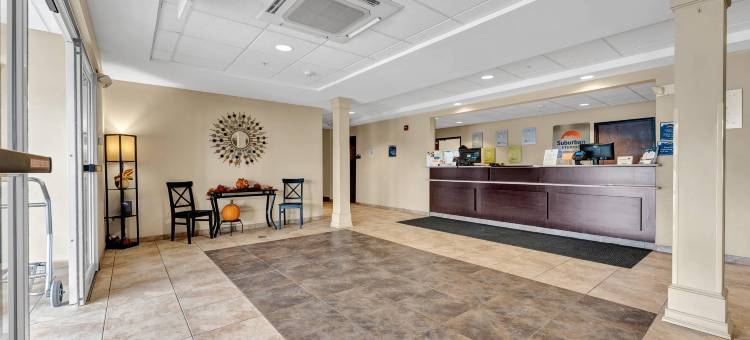 宾夕法尼亚华盛顿郊区套房酒店(Suburban Studios Washington, PA)图片