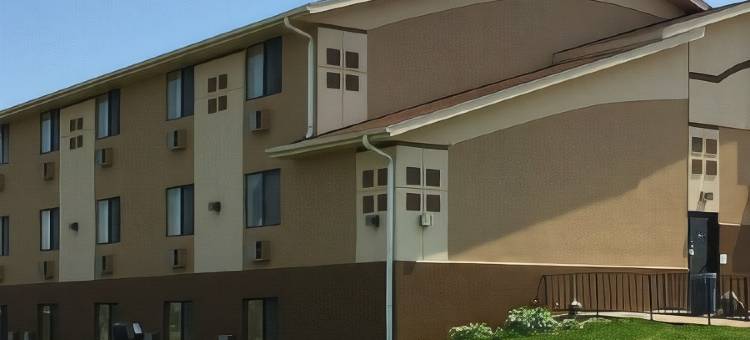 简斯维尔速8酒店(Super 8 by Wyndham Janesville)图片