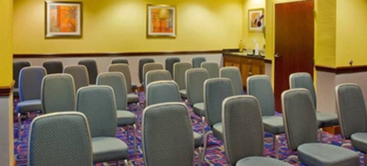 智选假日套房酒店最近奥兰多环球影城(Holiday Inn Express & Suites NEAREST UNIVERSAL ORLANDO by IHG)图片