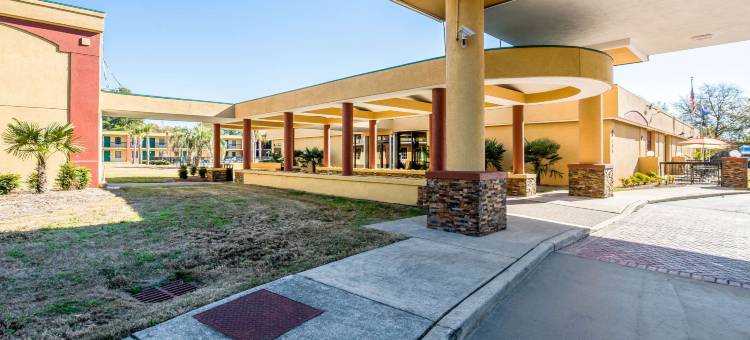 机场凯隆酒店(Clarion Inn Columbia Airport)图片