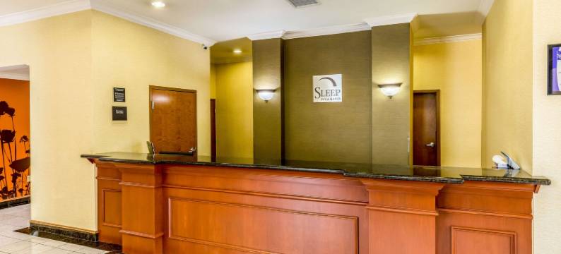 斯塔福德舒格兰舒眠套房酒店(Sleep Inn & Suites Stafford - Sugarland)图片