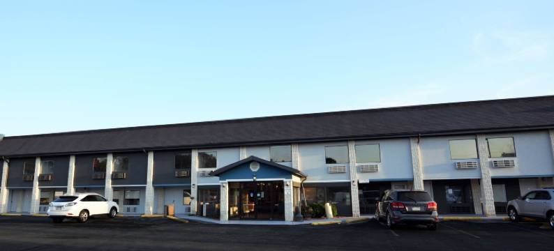 松林呗盟温德姆酒店(Baymont by Wyndham Pine Grove I-81)图片