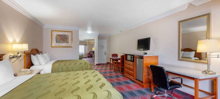 欧申赛德凯艺套房酒店-近彭德尔顿营(Quality Inn & Suites Oceanside Near Camp Pendleton)图片