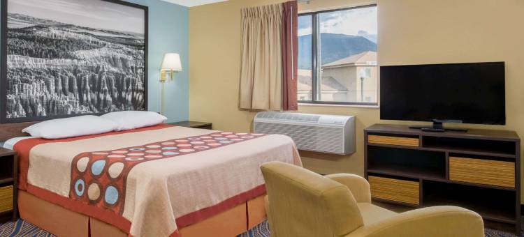 锡达城速 8 酒店(Super 8 by Wyndham Cedar City)图片