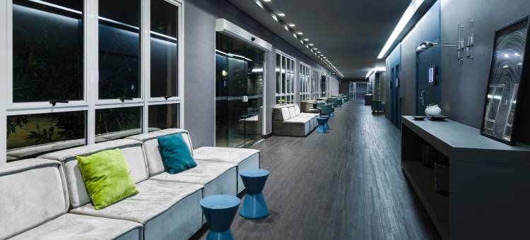 富拉姆波延特舒适套房酒店(Comfort Suites Flamboyant Goiânia)图片